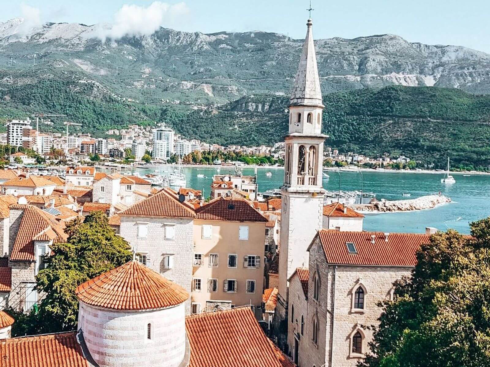 CZARNOGÓRA Budva hotel** Loza obóz młodzieżowy 15-19 lat